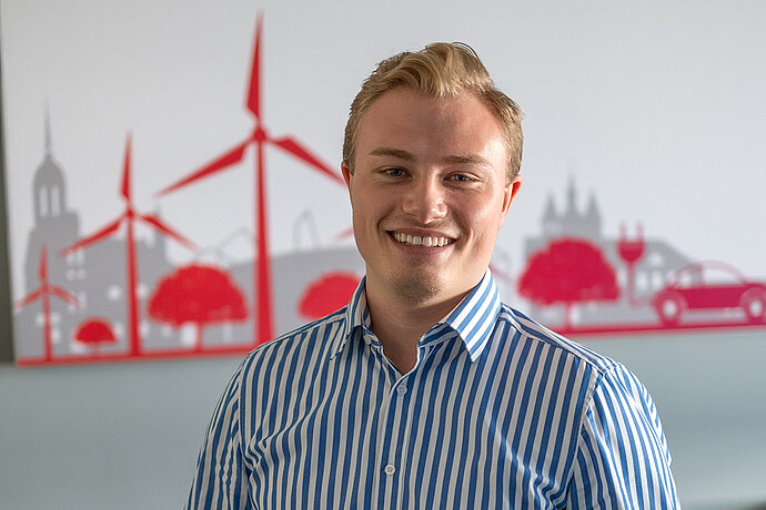 [Translate to Swiss English:] Sven-Matthias Schoss, IT Purchase Manager at NEW
