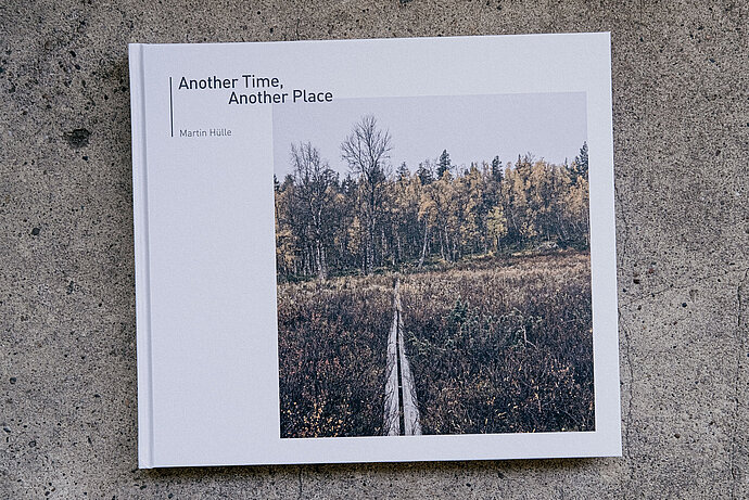 Couverture du livre "Another time, another place" de Martin Hülle